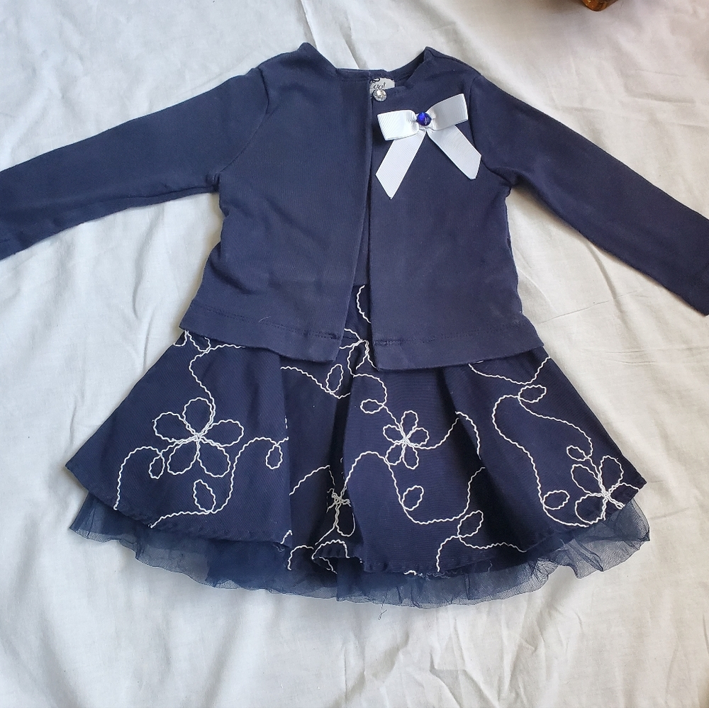 Rare too! Girls dress 2T navy and white